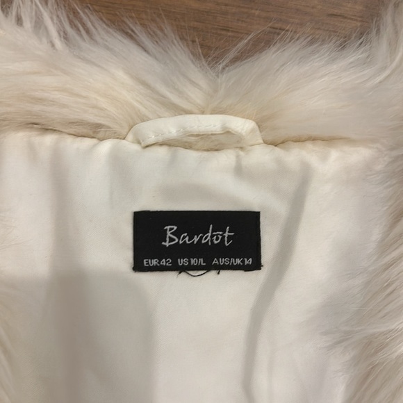 Bardot Faux Fur Vest - Picture 3 of 3